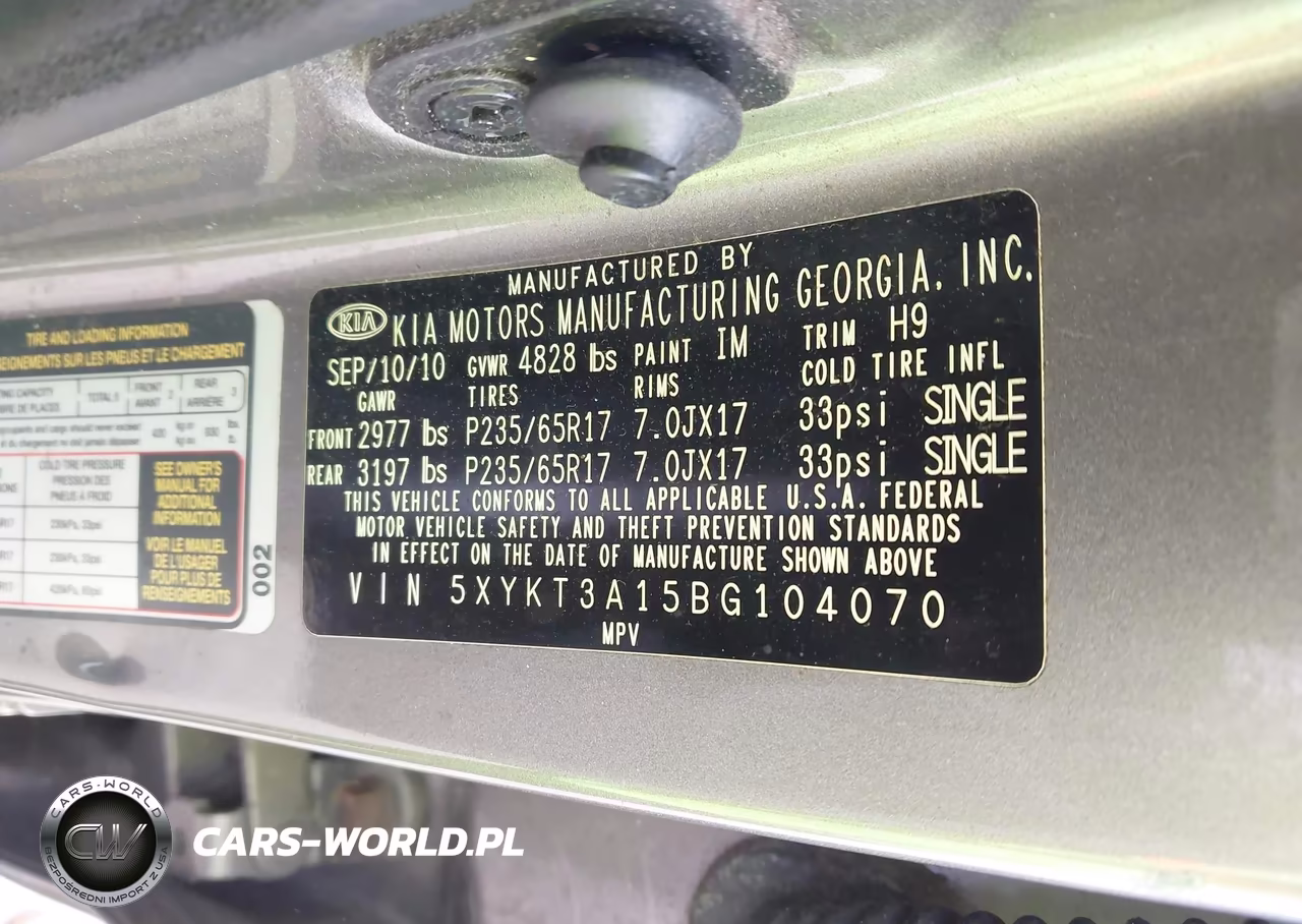 2011 Kia Sorento Lx VIN:5XYKT3A15BG104070 - 9