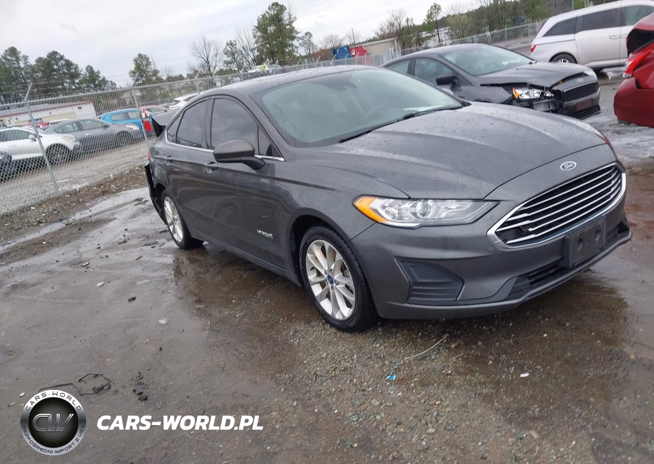 2019 Ford Fusion Hybrid Se