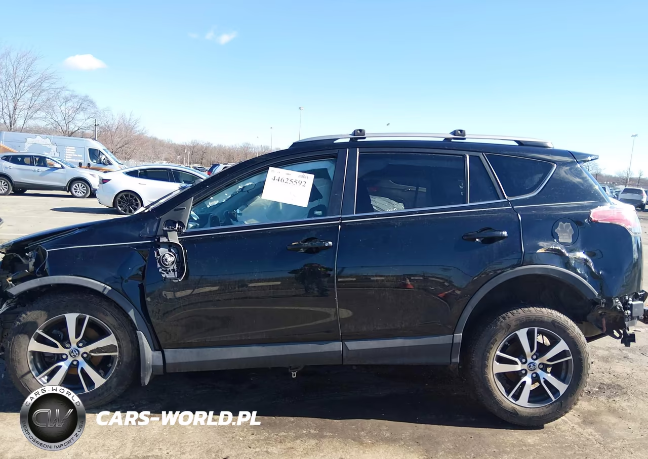 2017 Toyota Rav4 Xle VIN:2T3RFREV8HW670210 - 14