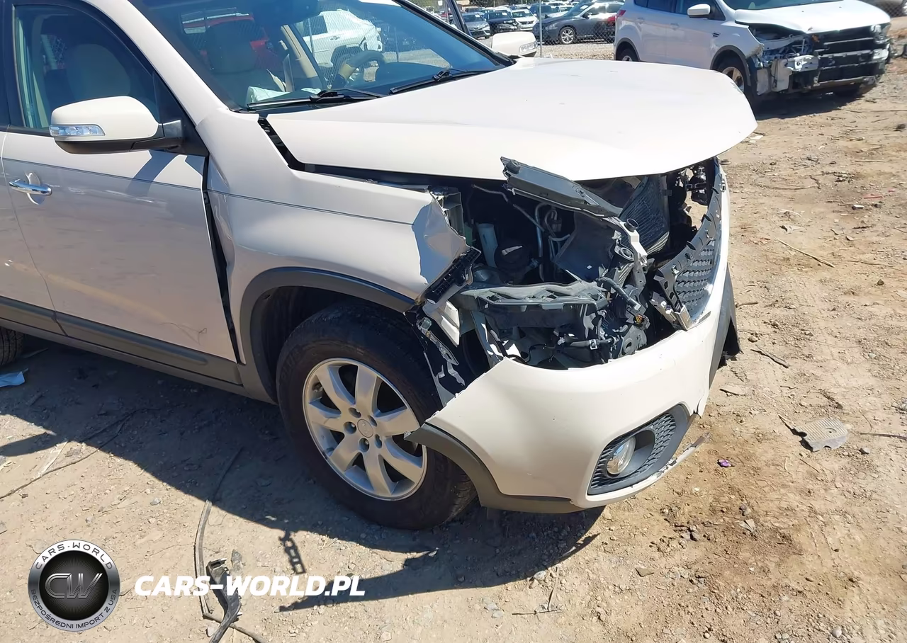 2012 Kia Sorento Lx VIN:5XYKT4A69CG206183 - 13