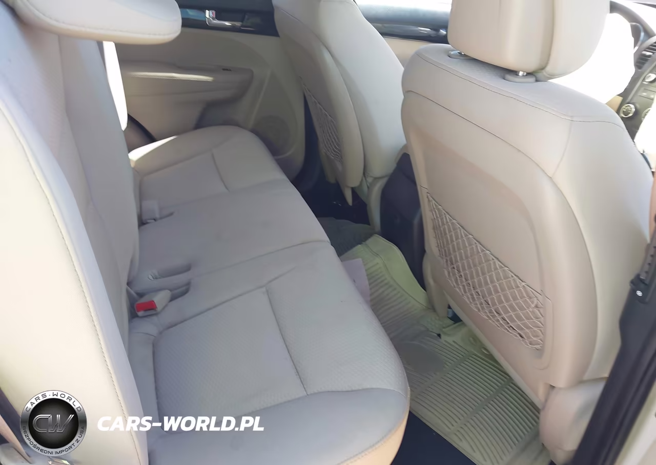 2012 Kia Sorento Lx VIN:5XYKT4A69CG206183 - 8