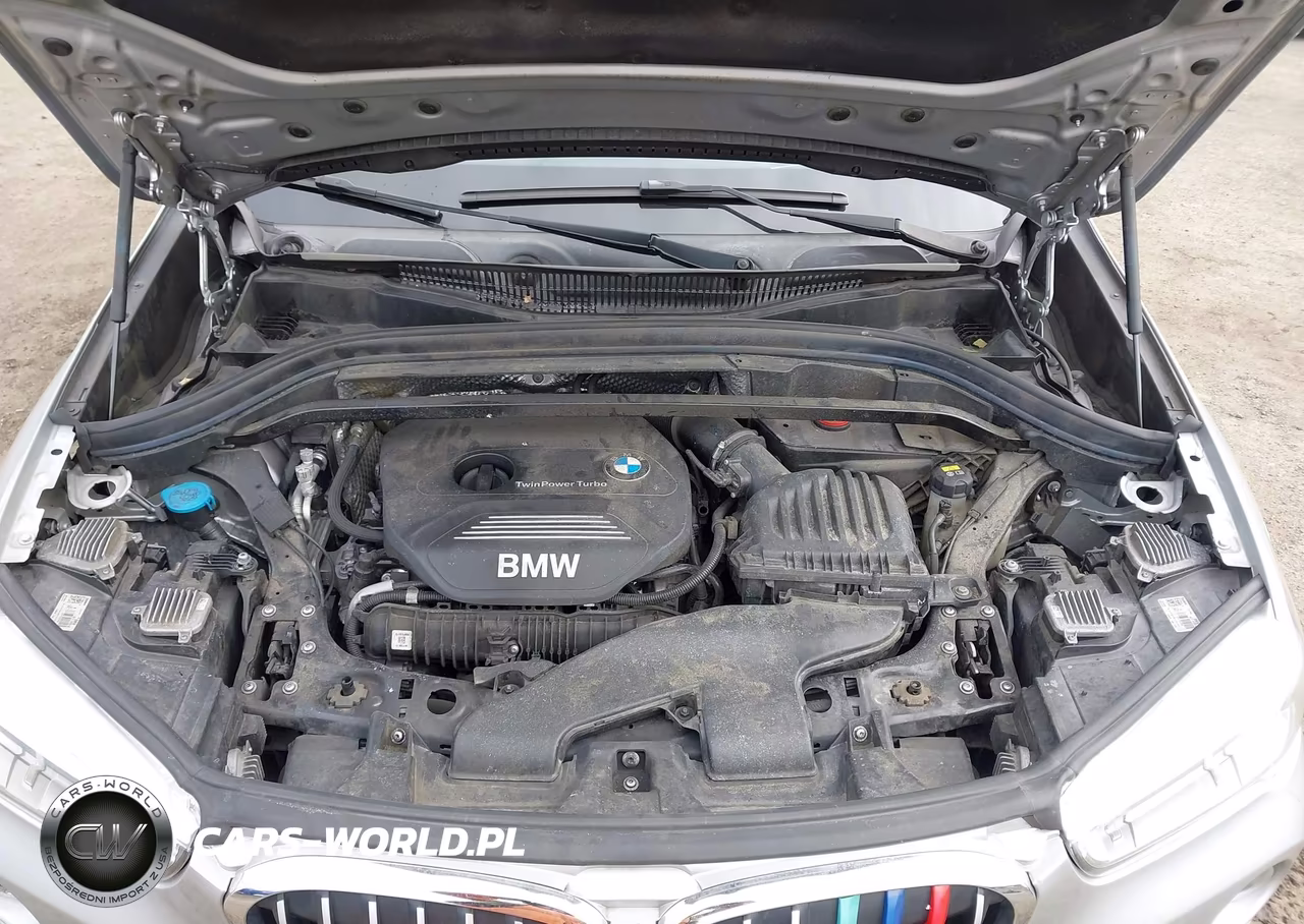 2017 BMW X1 xDrive28I VIN:WBXHT3Z30H4A55034 - 10