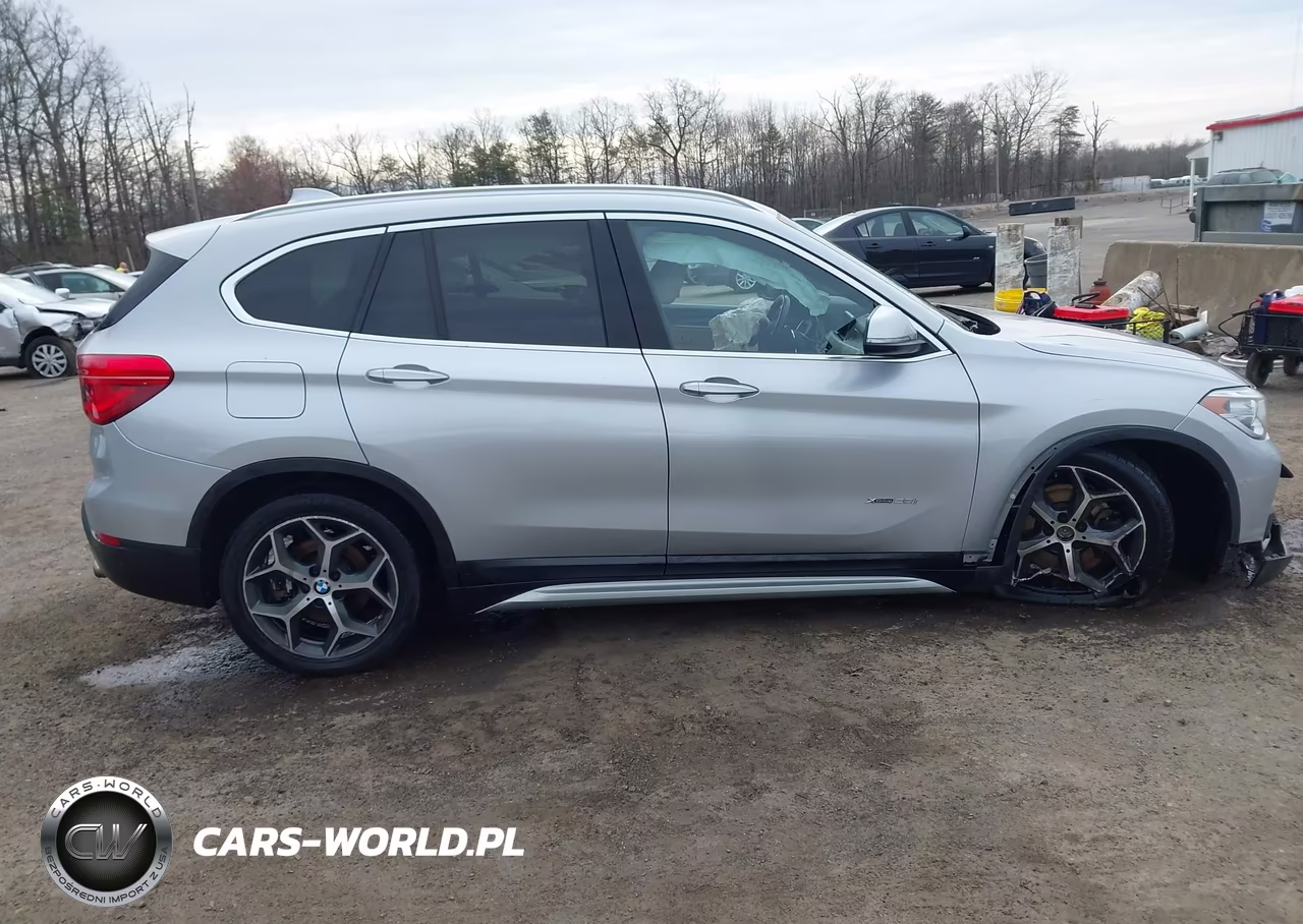 2017 BMW X1 xDrive28I VIN:WBXHT3Z30H4A55034 - 13