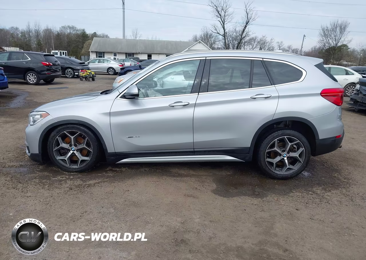 2017 BMW X1 xDrive28I VIN:WBXHT3Z30H4A55034 - 14