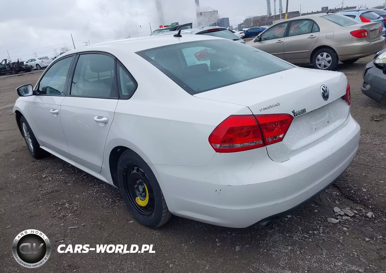 2014 Volkswagen Passat 1.8T S VIN:1VWAT7A31EC037395 - 3