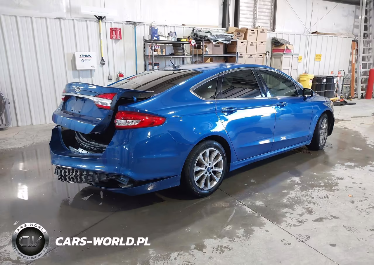 2017 Ford Fusion Se VIN:3FA6P0H73HR236781 - 4