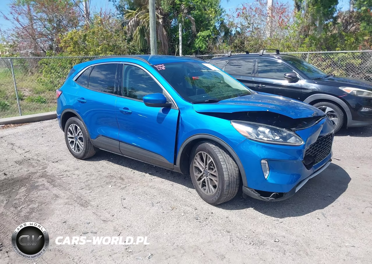 2021 Ford Escape Sel