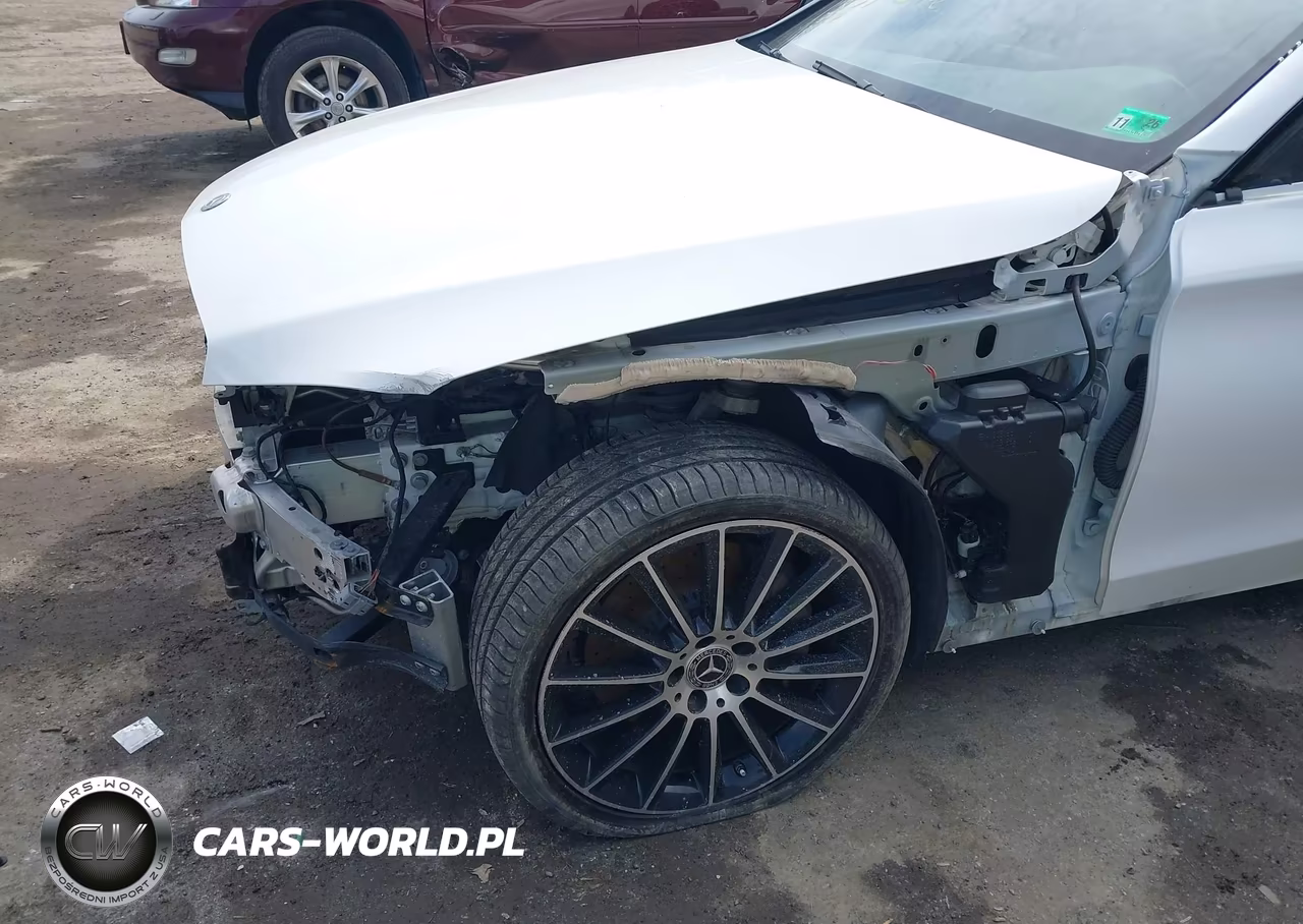 2018 Mercedes-Benz C 300 VIN:WDDWJ4JBXJF745132 - 19