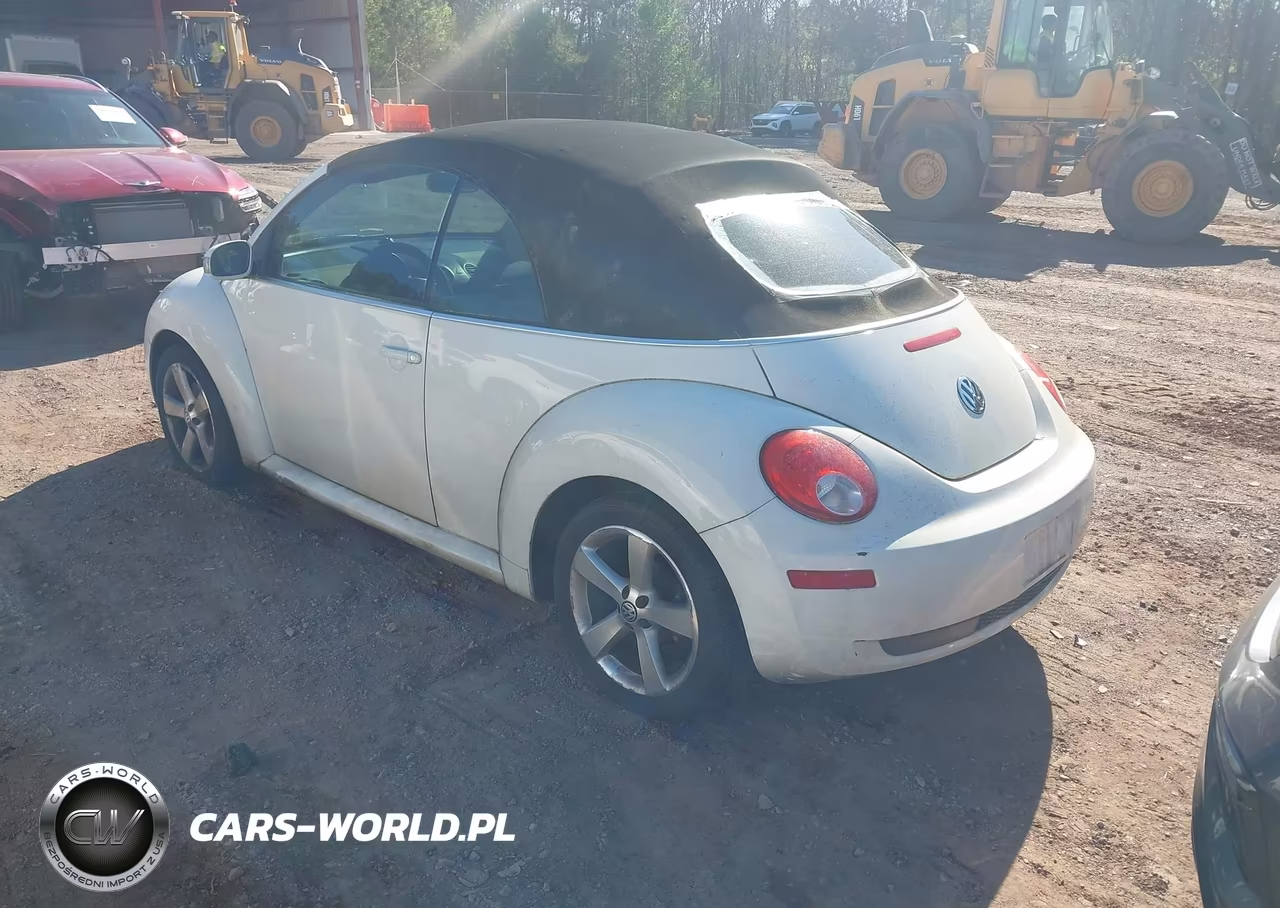 2007 Volkswagen New Beetle Triple White VIN:3VWFF31Y17M412169 - 3
