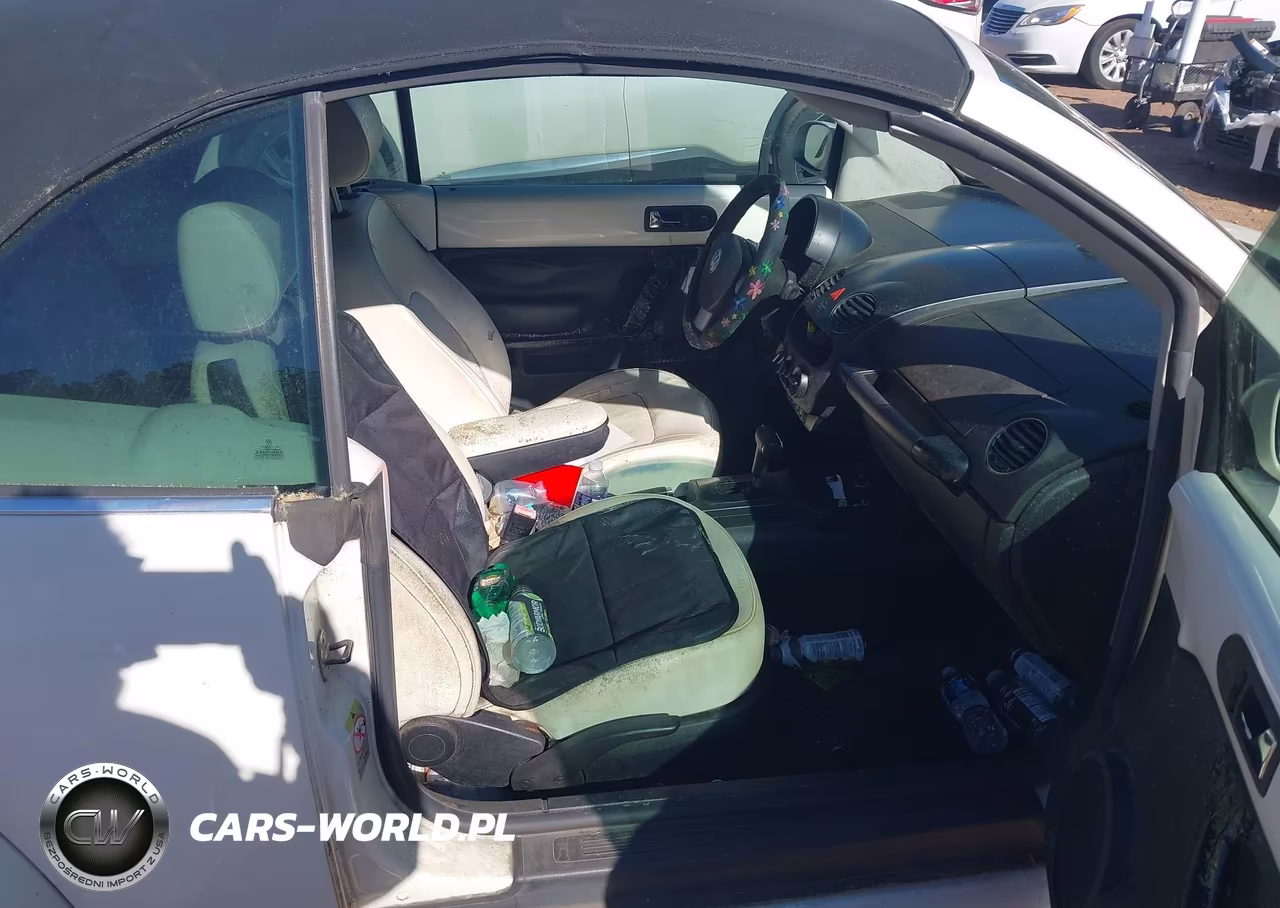 2007 Volkswagen New Beetle Triple White VIN:3VWFF31Y17M412169 - 5