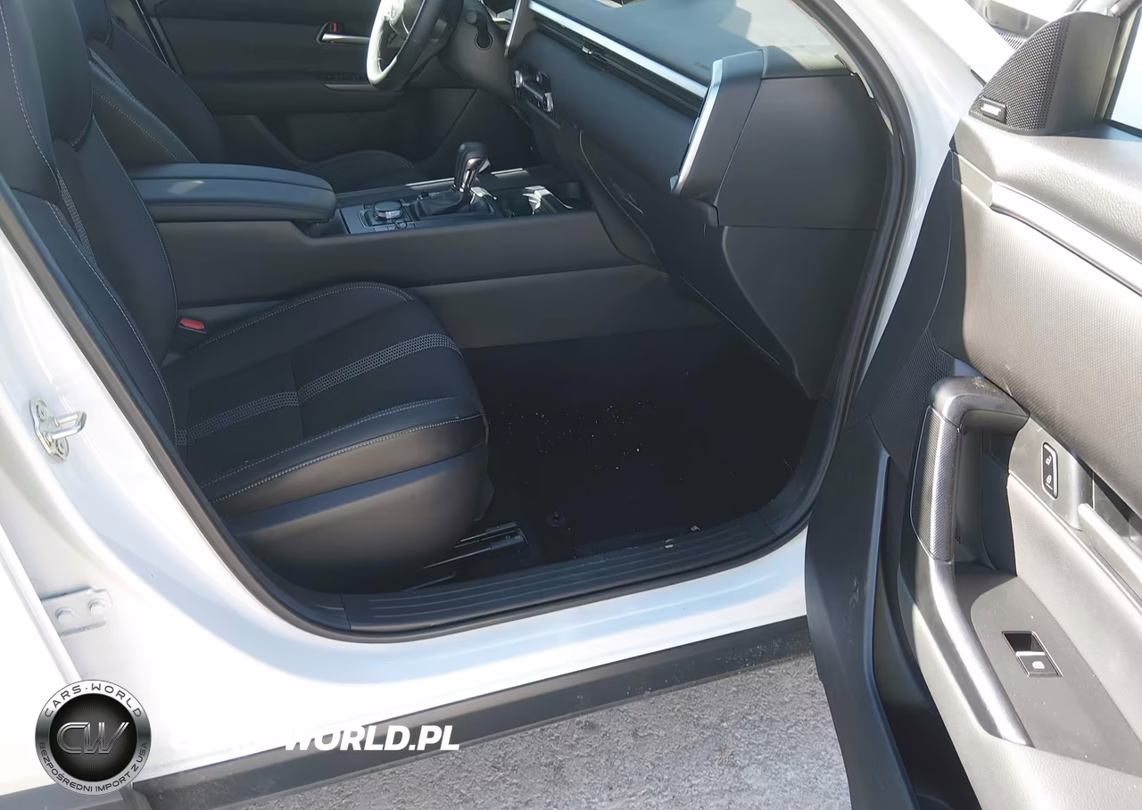 2025 Mazda Cx-50 2.5 S Premium Package VIN:7MMVABDM0SN366784 - 5