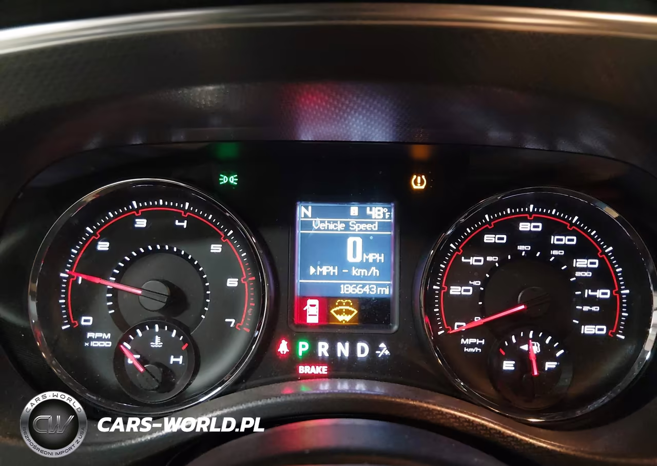 2011 Dodge Charger R-T VIN:2B3CM5CT6BH521874 - 16