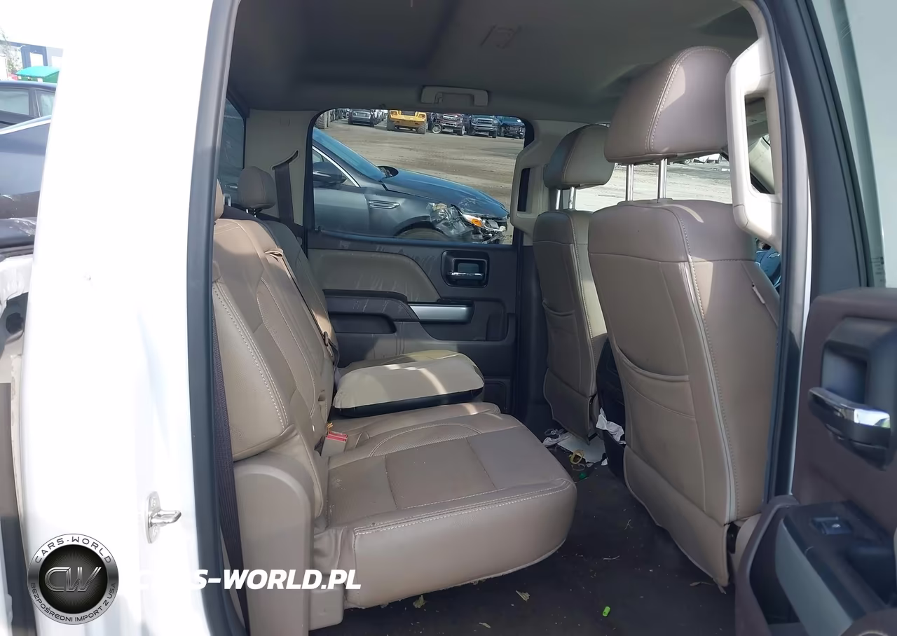 2018 Chevrolet Silverado 1500 2Lt VIN:3GCUKREC7JG285313 - 8