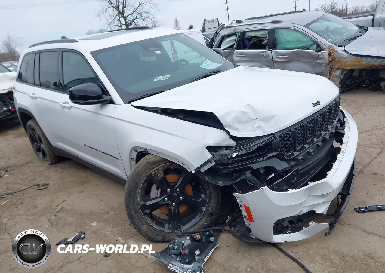 2023 Jeep Grand Cherokee Altitude X 4X4