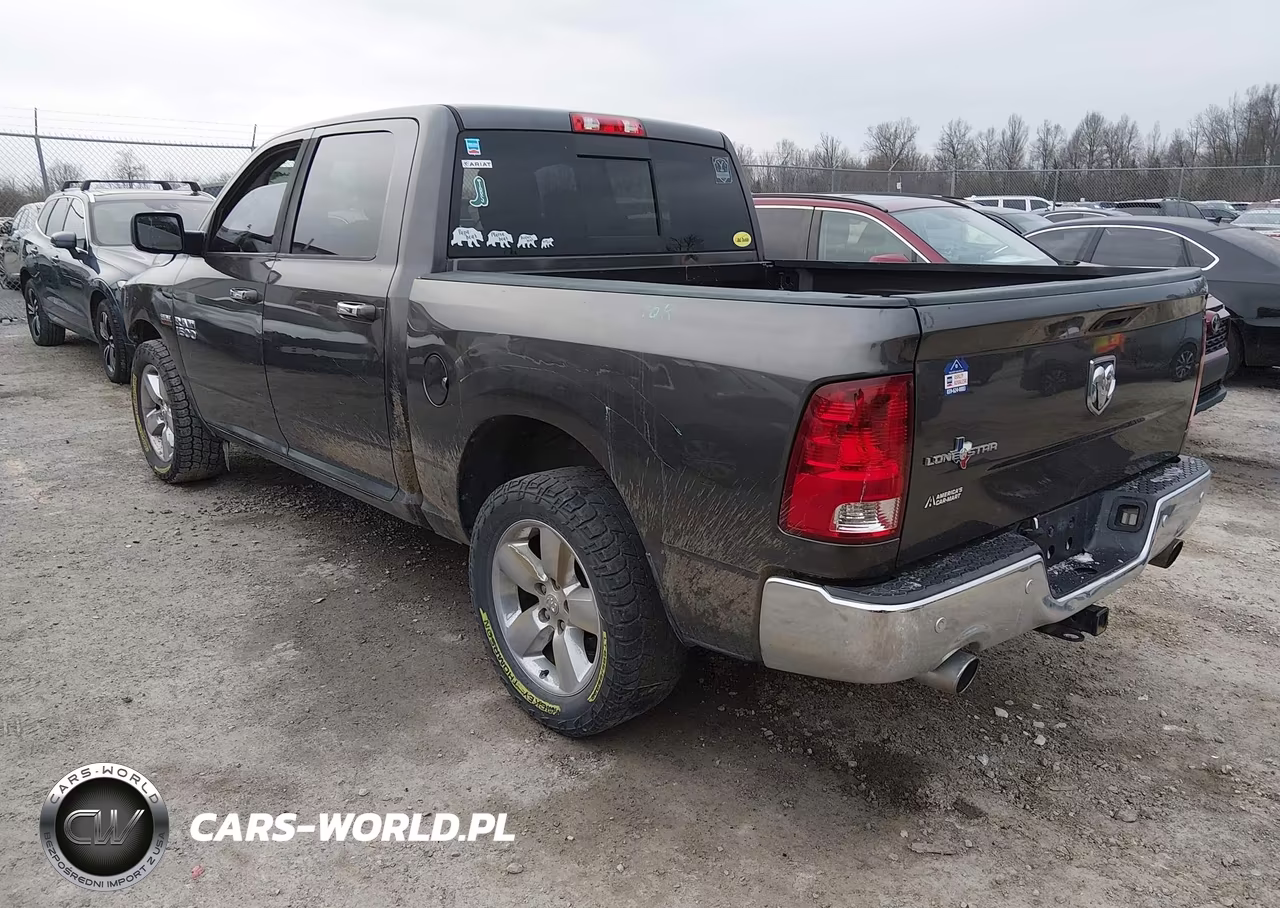 2016 Ram 1500 Lone Star VIN:3C6RR6LT8GG382507 - 3
