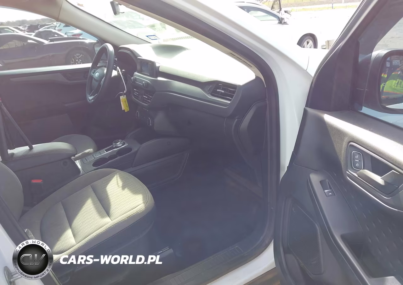 2020 Ford Escape S VIN:1FMCU0F63LUC64979 - 5