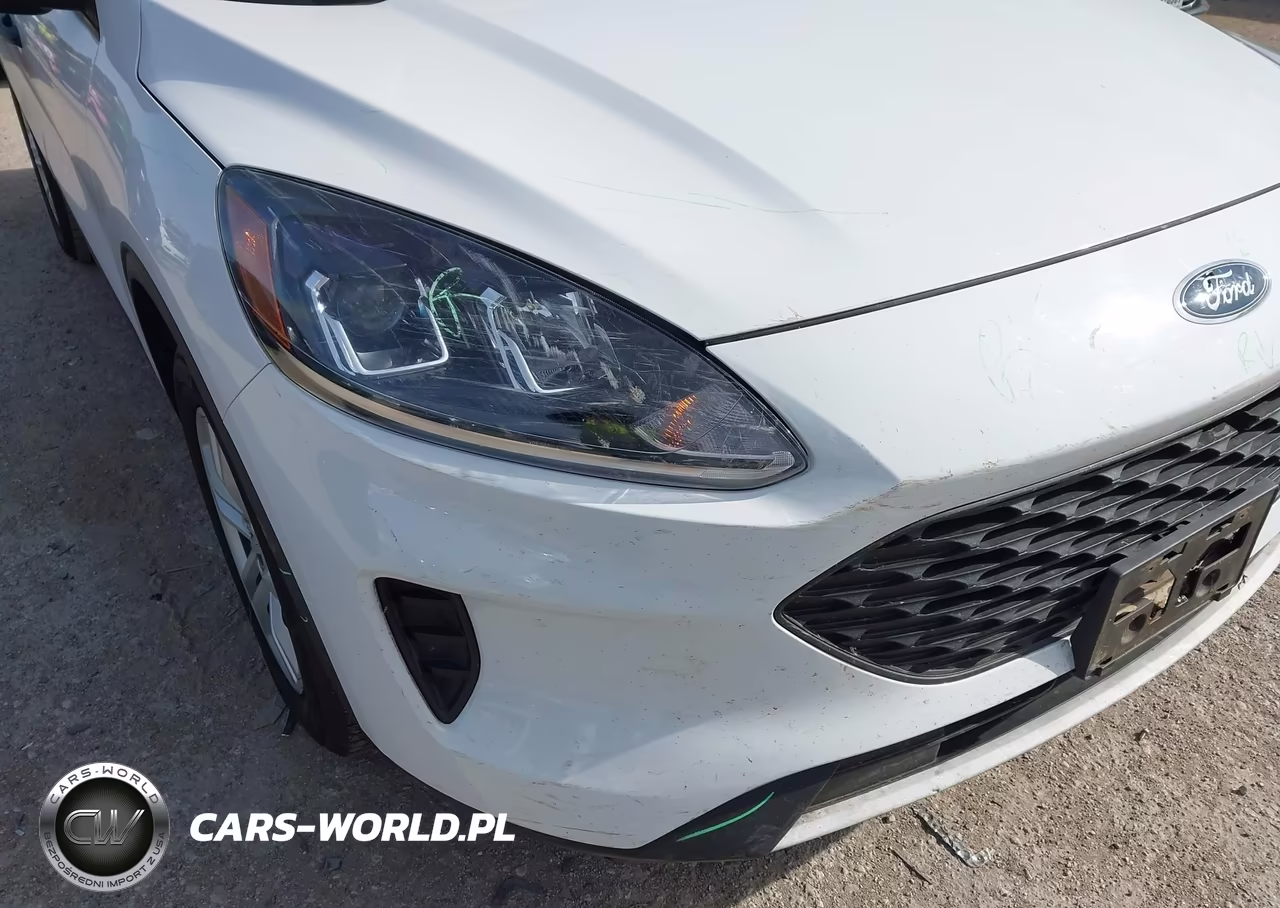 2020 Ford Escape S VIN:1FMCU0F63LUC64979 - 6
