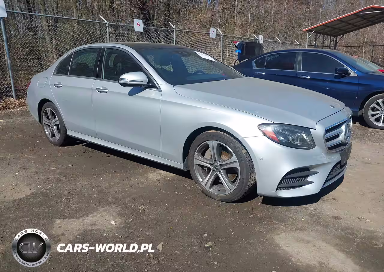 2017 Mercedes-Benz E 300 4Matic