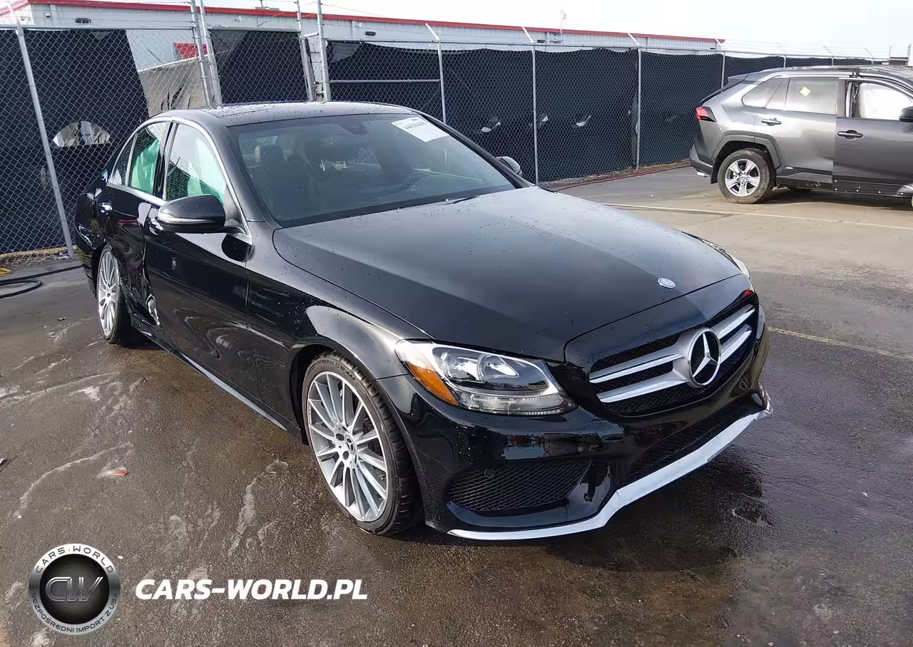 2017 Mercedes-Benz C 300 Sport