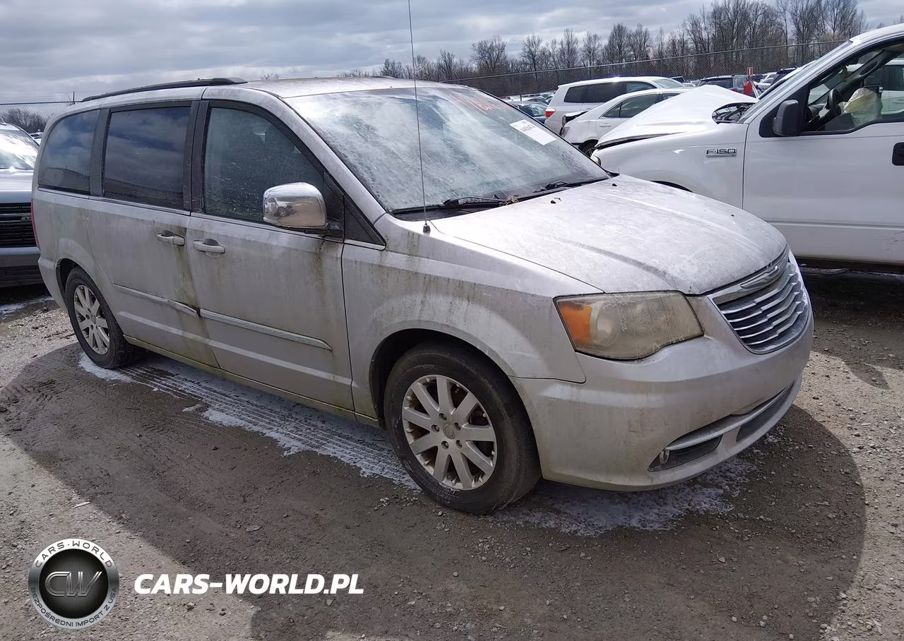 2011 Chrysler Town & Country Touring-L