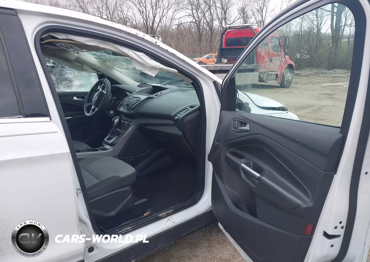 2016 Ford Escape Se VIN:1FMCU0G96GUA54407 - 5