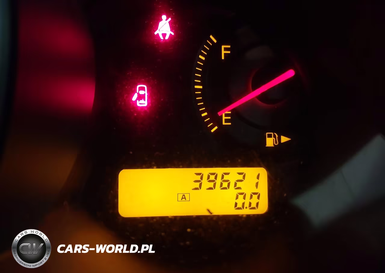2009 Nissan Versa 1.6 VIN:3N1CC11E59L473352 - 16