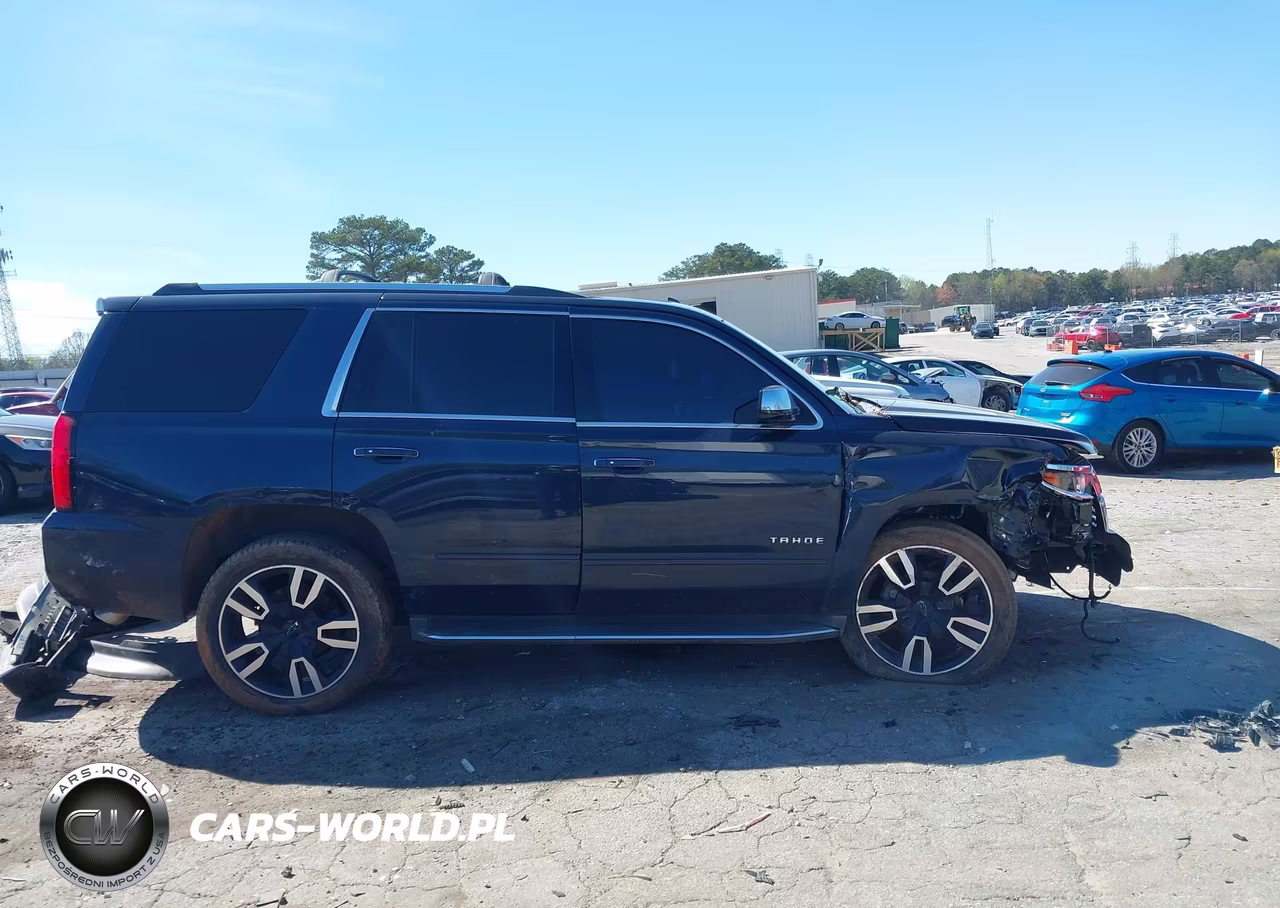 2017 Chevrolet Tahoe Premier VIN:1GNSKCKC4HR146640 - 13