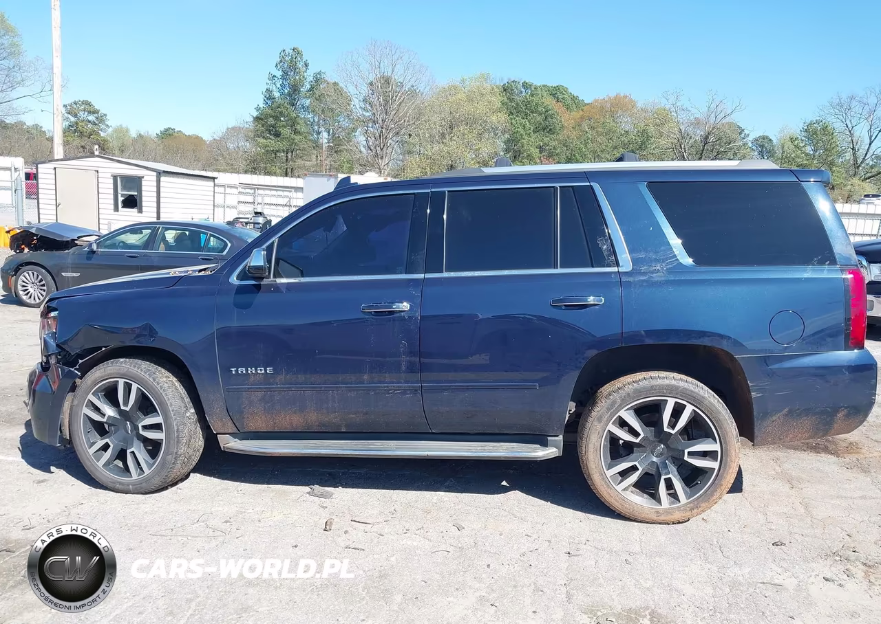 2017 Chevrolet Tahoe Premier VIN:1GNSKCKC4HR146640 - 14