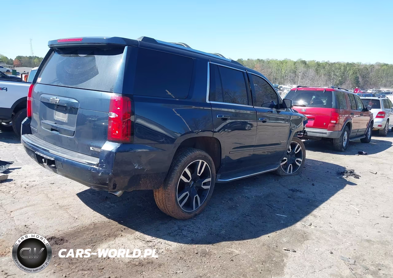 2017 Chevrolet Tahoe Premier VIN:1GNSKCKC4HR146640 - 4