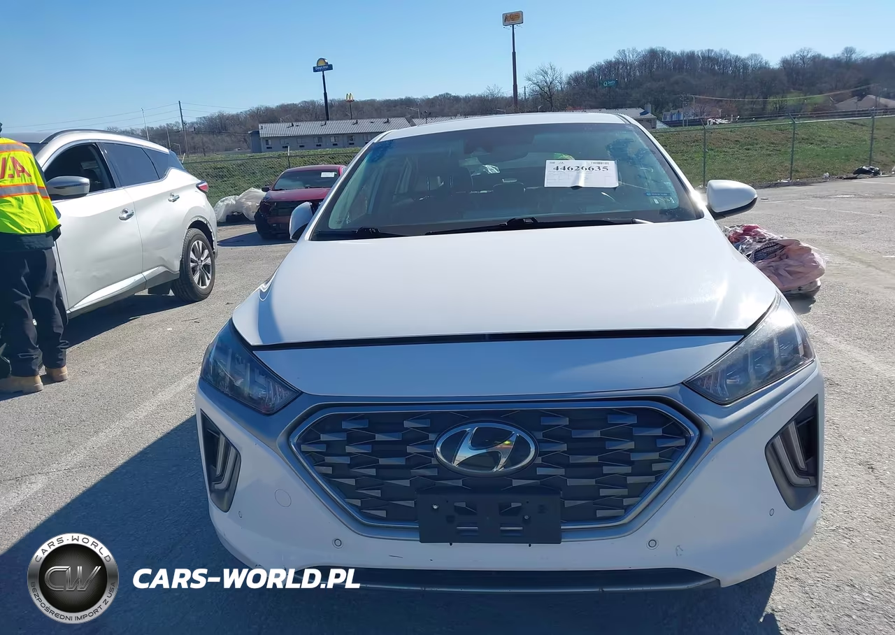 2020 Hyundai Ioniq Hybrid Limited VIN:KMHC05LC3LU235159 - 12
