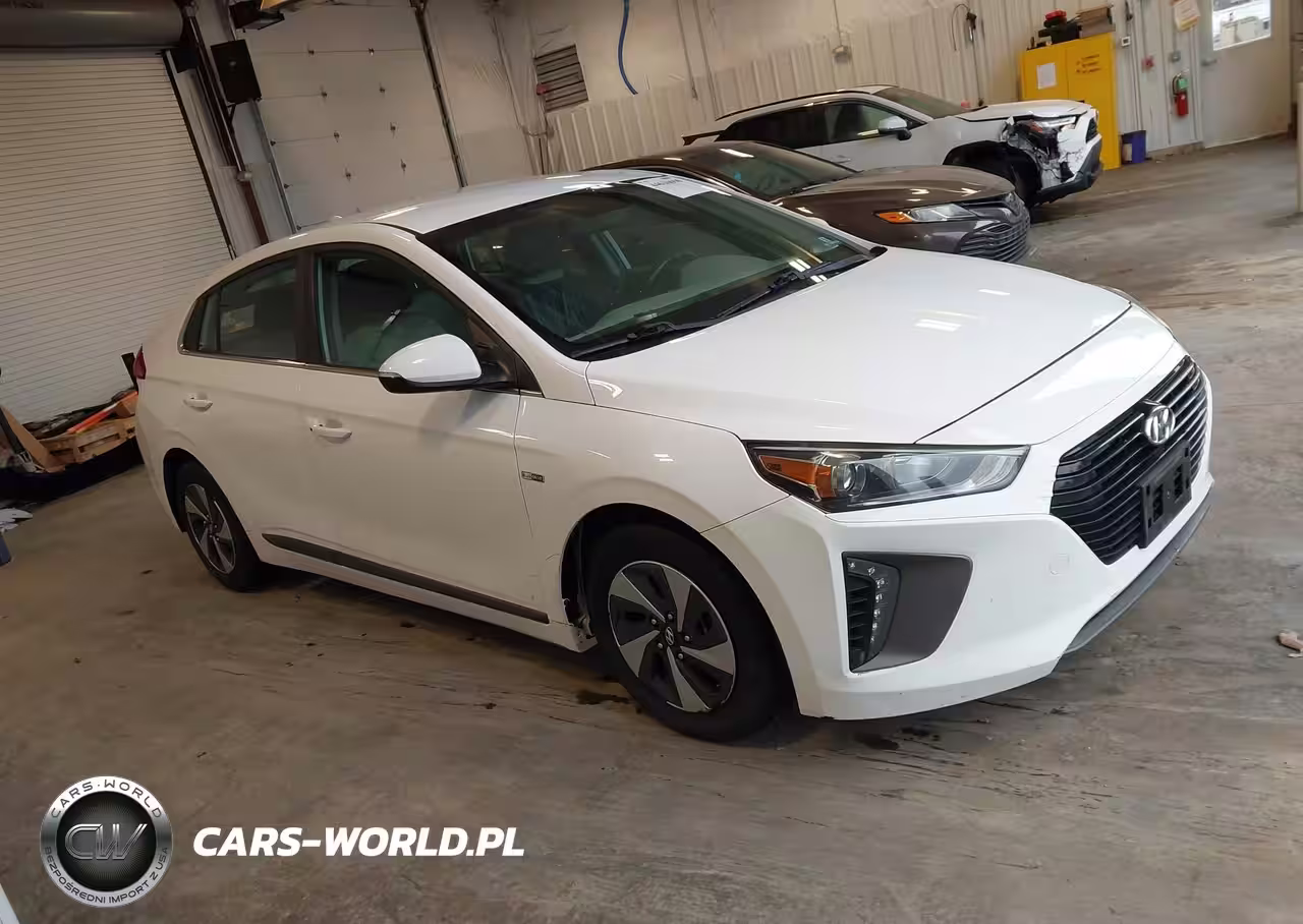 2017 Hyundai Ioniq Hybrid Sel