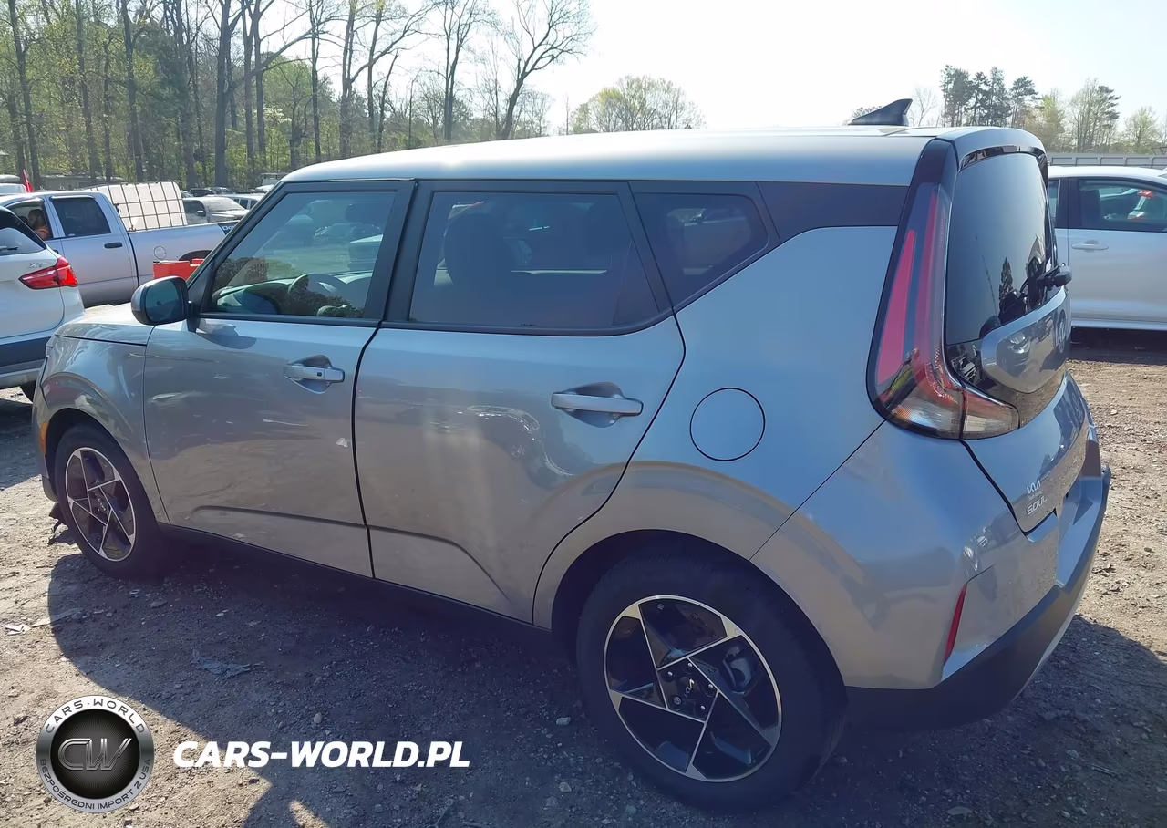 2025 Kia Soul Ex VIN:KNDJ33AU8S7957162 - 14