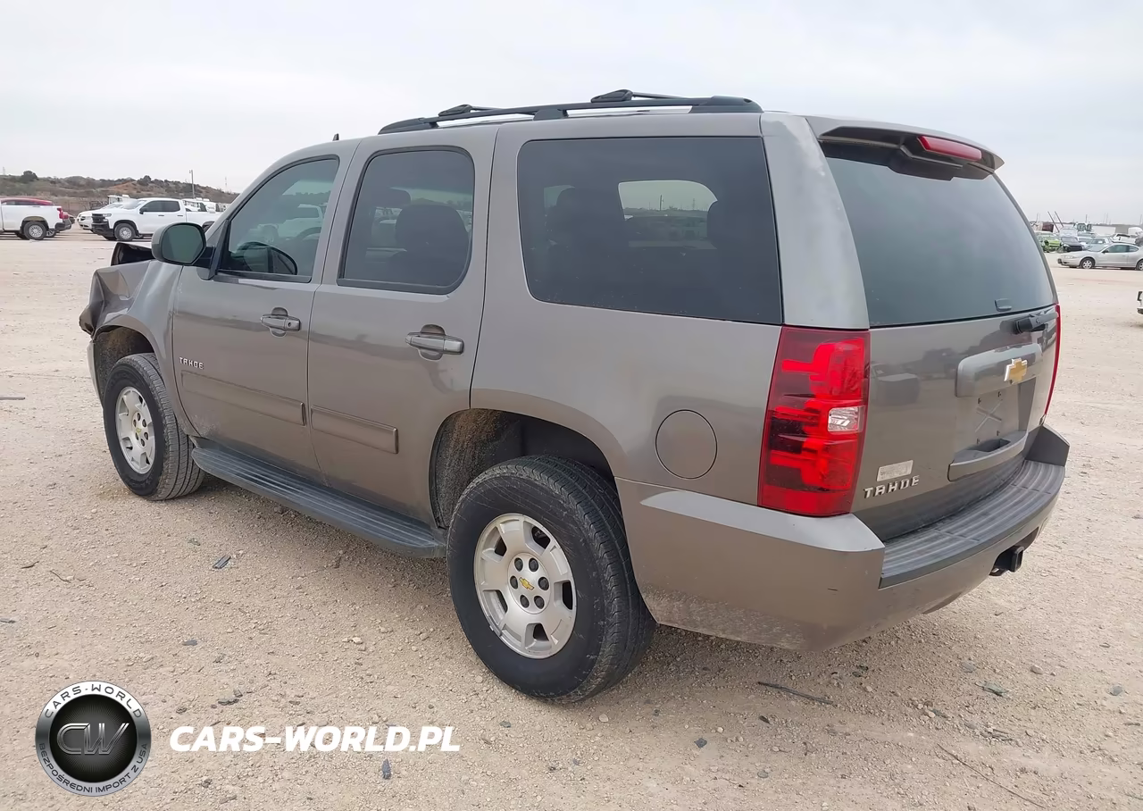 2011 Chevrolet Tahoe Ls VIN:1GNSCAE0XBR165039 - 3