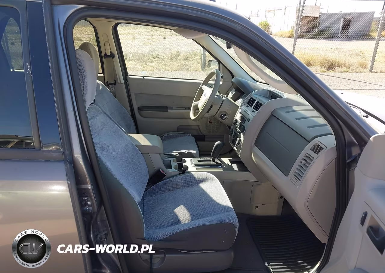 2010 Ford Escape Xlt VIN:1FMCU9D72AKC96346 - 5