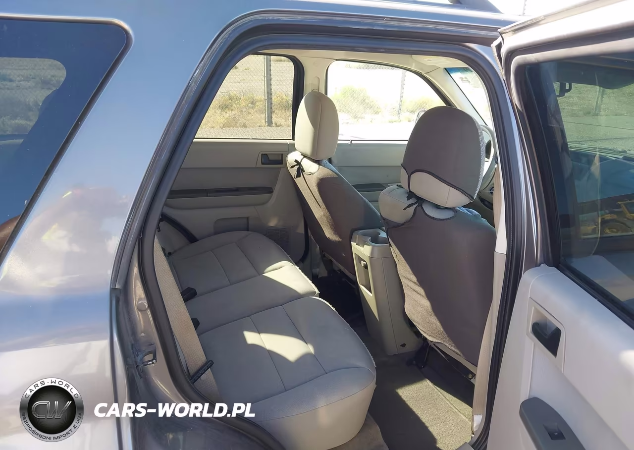 2010 Ford Escape Xlt VIN:1FMCU9D72AKC96346 - 8