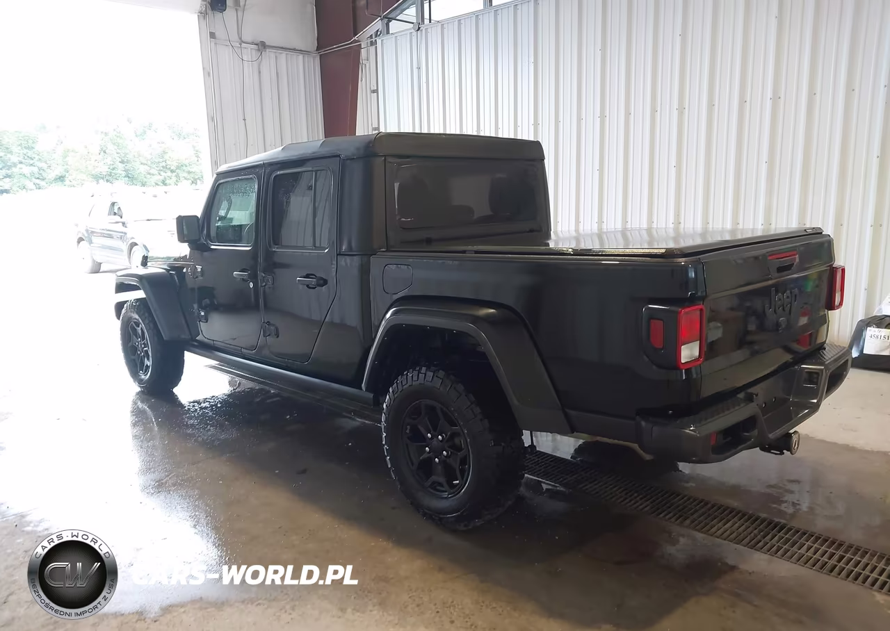 2023 Jeep Gladiator Willys 4X4 VIN:1C6HJTAG1PL525419 - 3