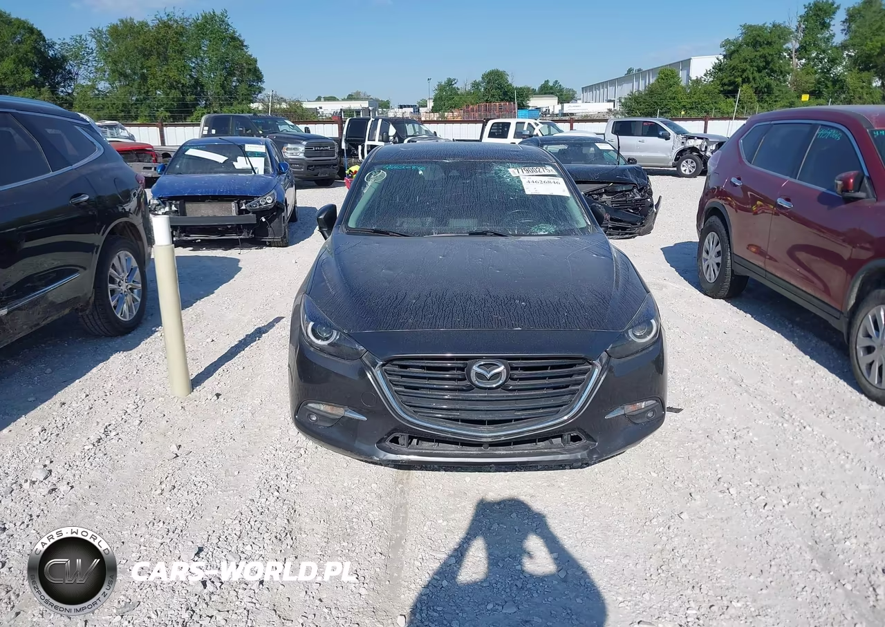 2018 Mazda Mazda3 Grand Touring VIN:3MZBN1M3XJM189613 - 12