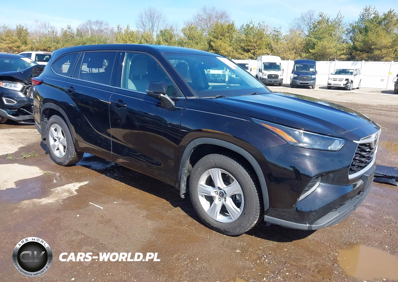 2022 Toyota Highlander L