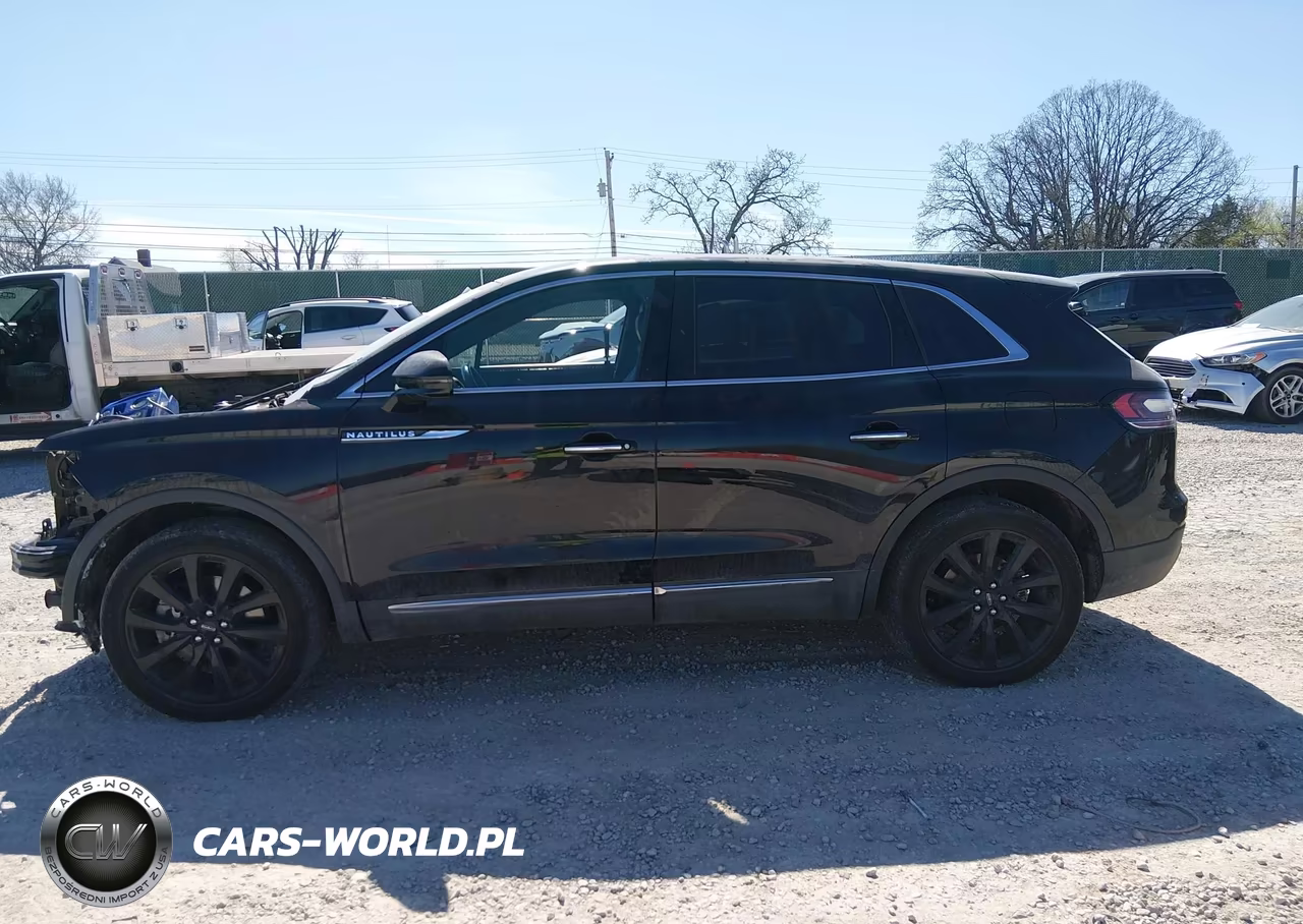 2020 Lincoln Nautilus Reserve VIN:2LMPJ6K98LBL12578 - 15