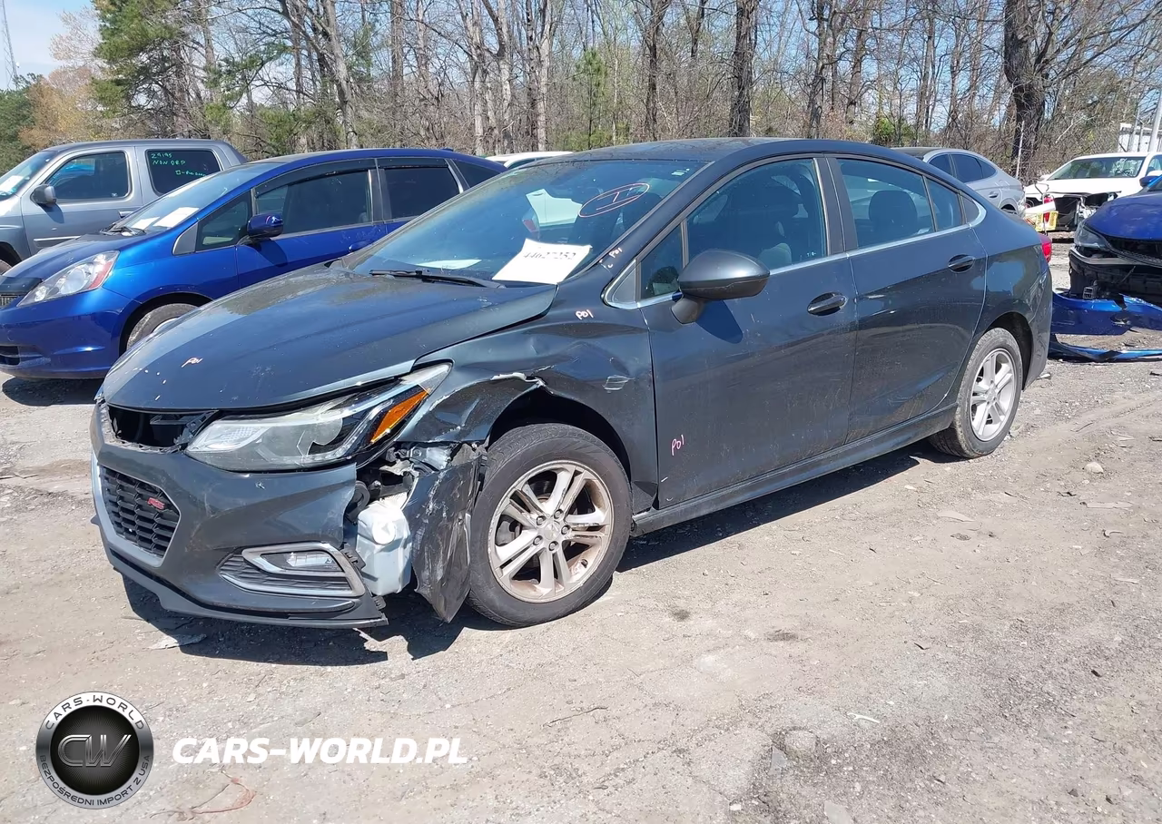 2017 Chevrolet Cruze Lt Auto VIN:1G1BE5SM8H7144043 - 2