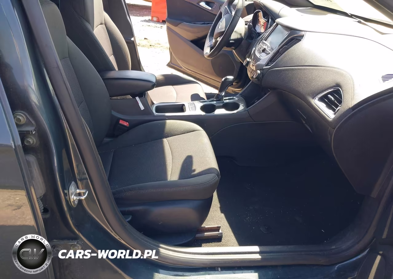 2017 Chevrolet Cruze Lt Auto VIN:1G1BE5SM8H7144043 - 5
