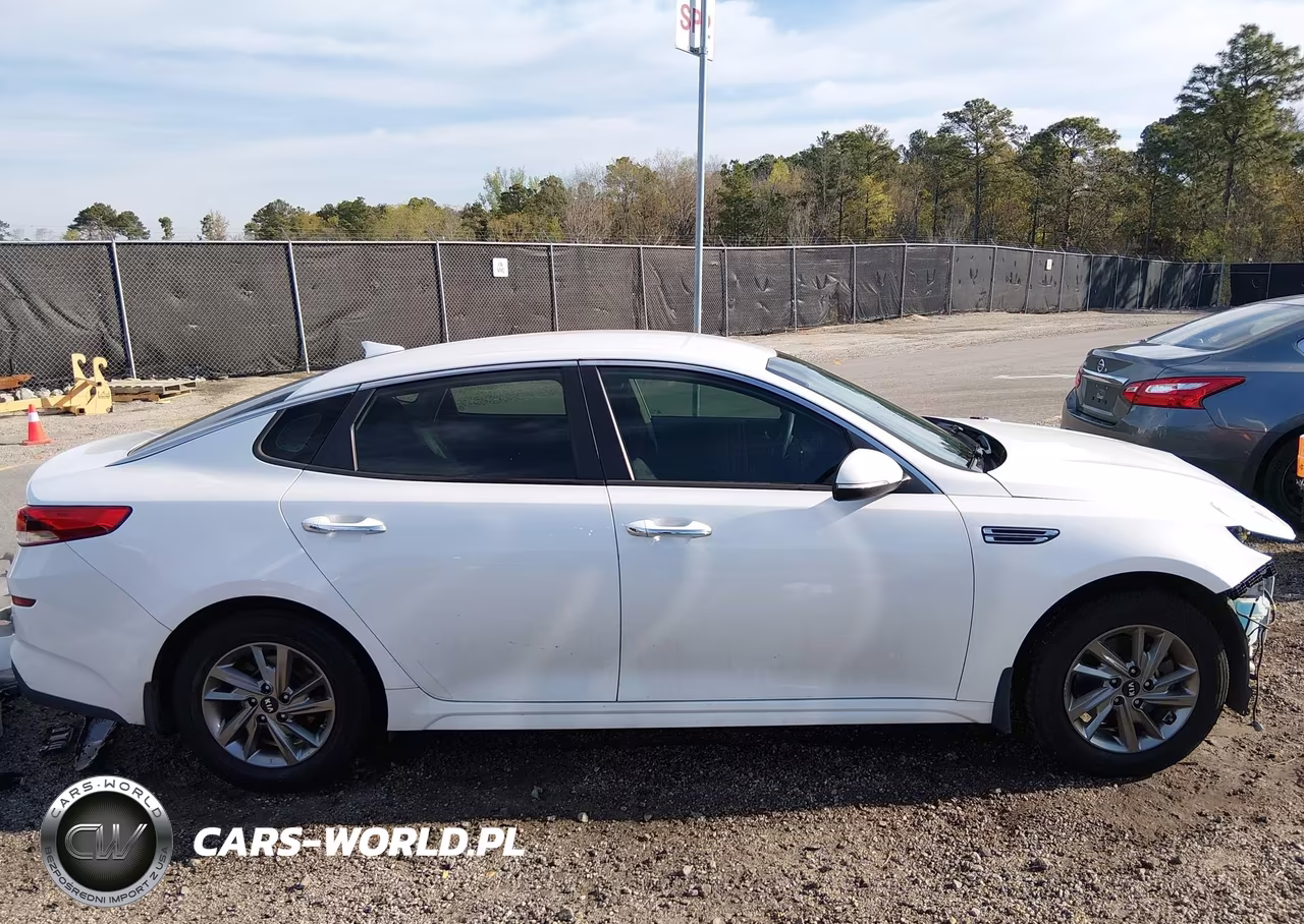 2019 Kia Optima Lx VIN:5XXGT4L33KG374509 - 14