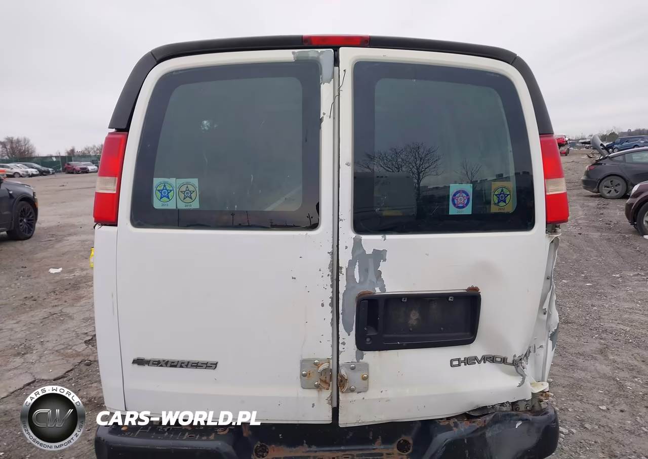 2007 Chevrolet Express Work Van VIN:1GCFG15X371100731 - 15