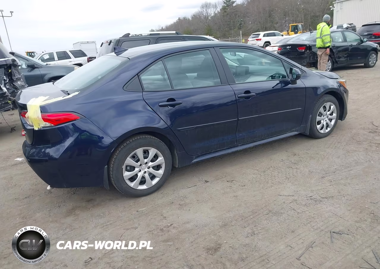 2025 Toyota Corolla Le VIN:5YFB4MDE6SP329563 - 4