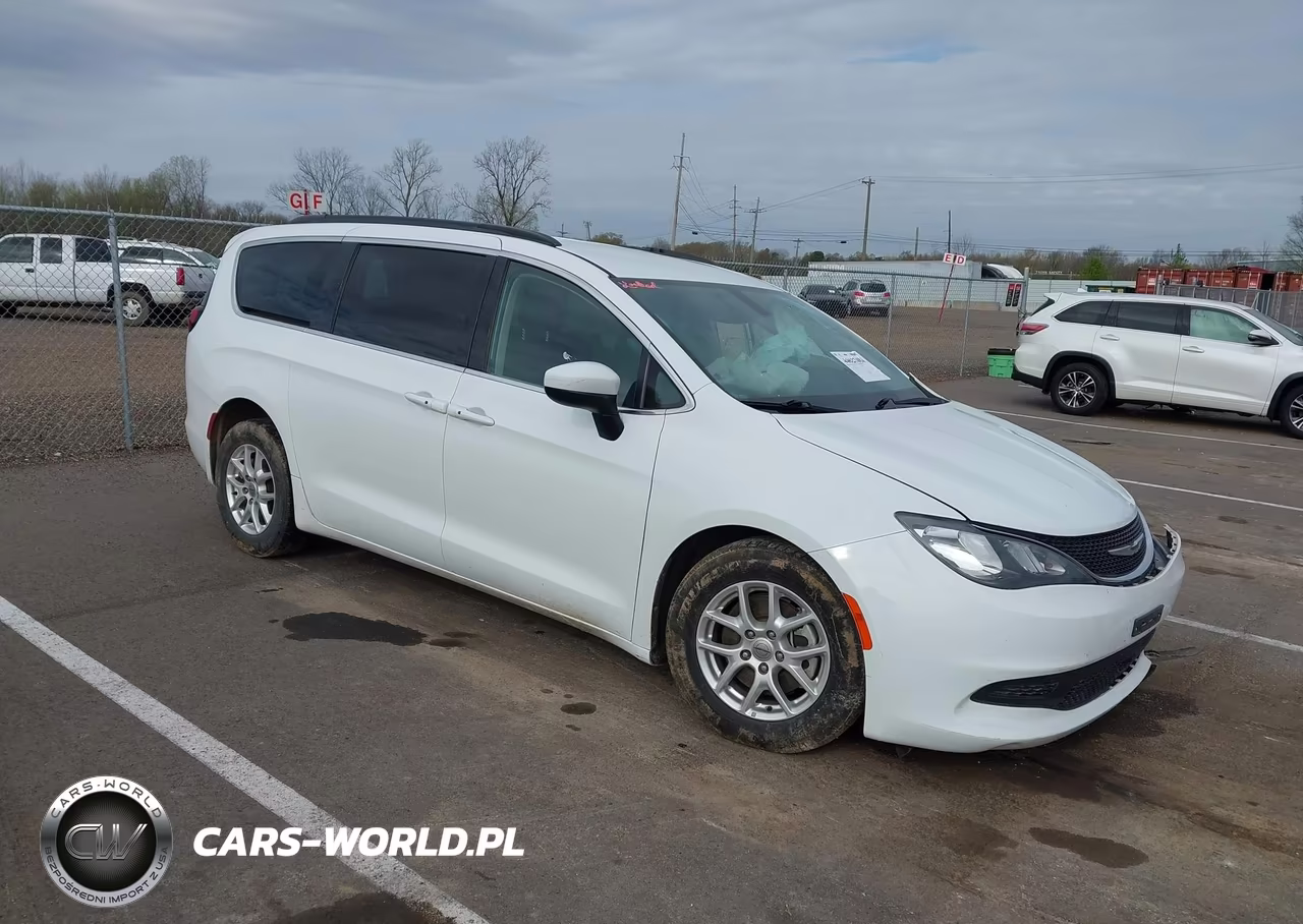 2021 Chrysler Voyager Lxi