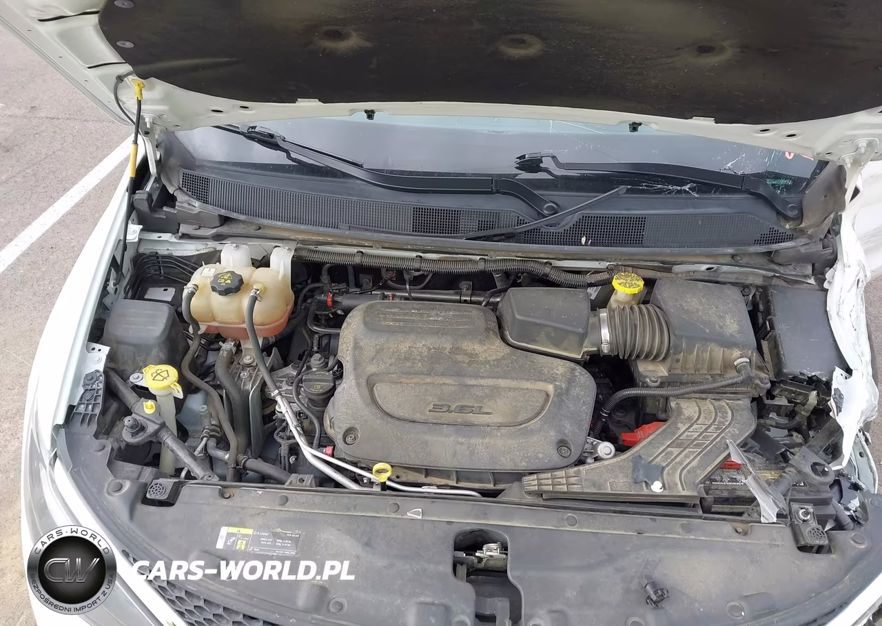 2021 Chrysler Voyager Lxi VIN:2C4RC1DG6MR520226 - 10