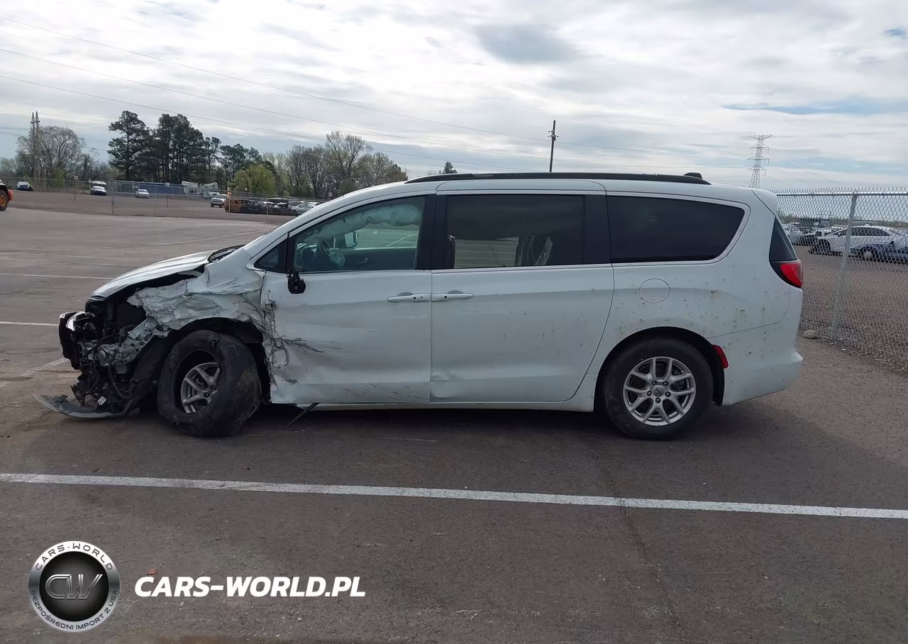 2021 Chrysler Voyager Lxi VIN:2C4RC1DG6MR520226 - 14