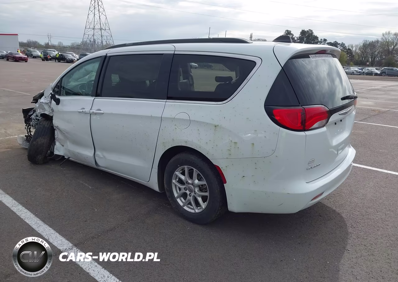 2021 Chrysler Voyager Lxi VIN:2C4RC1DG6MR520226 - 3
