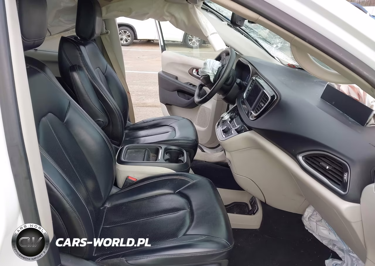 2021 Chrysler Voyager Lxi VIN:2C4RC1DG6MR520226 - 5