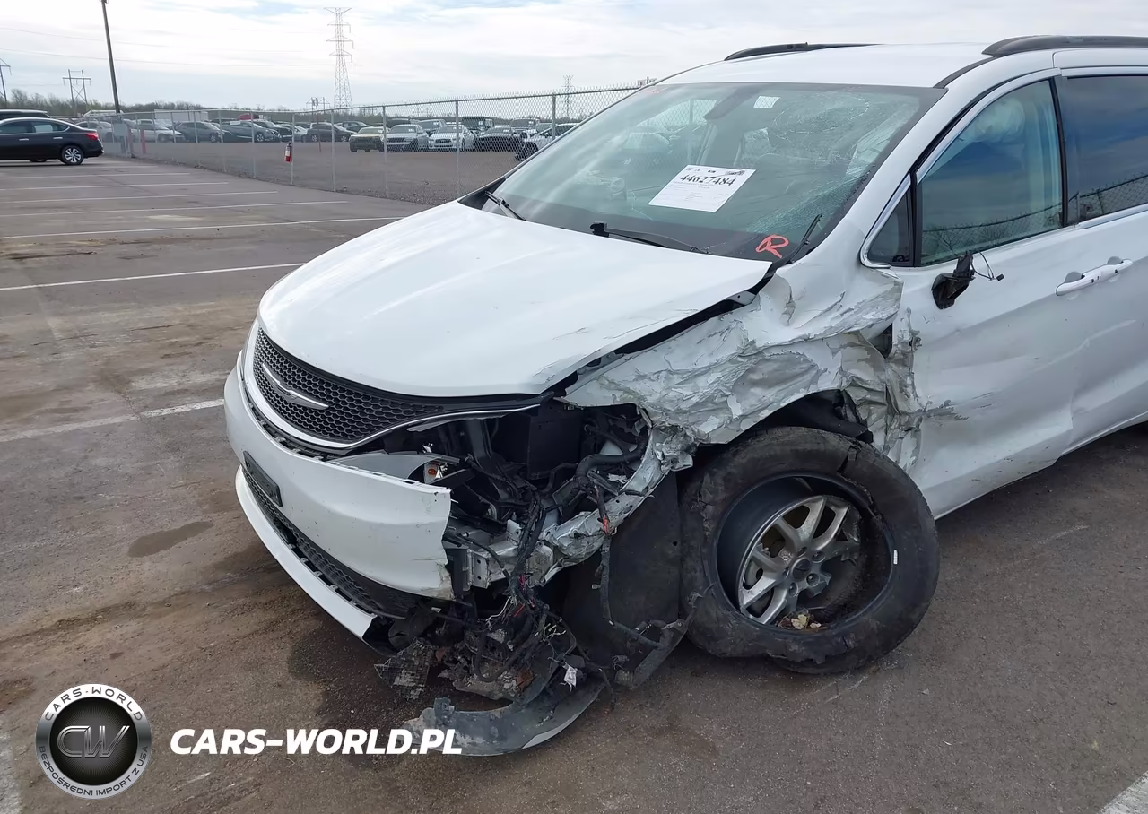 2021 Chrysler Voyager Lxi VIN:2C4RC1DG6MR520226 - 6